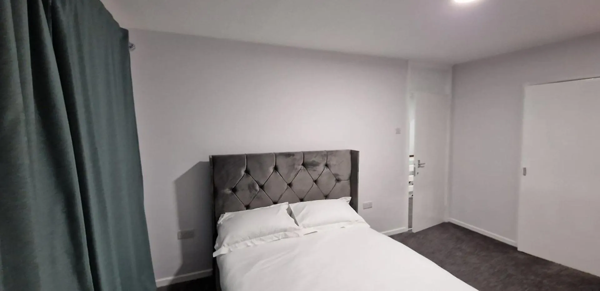 Edspace Apartment Abbey Wood 0*,